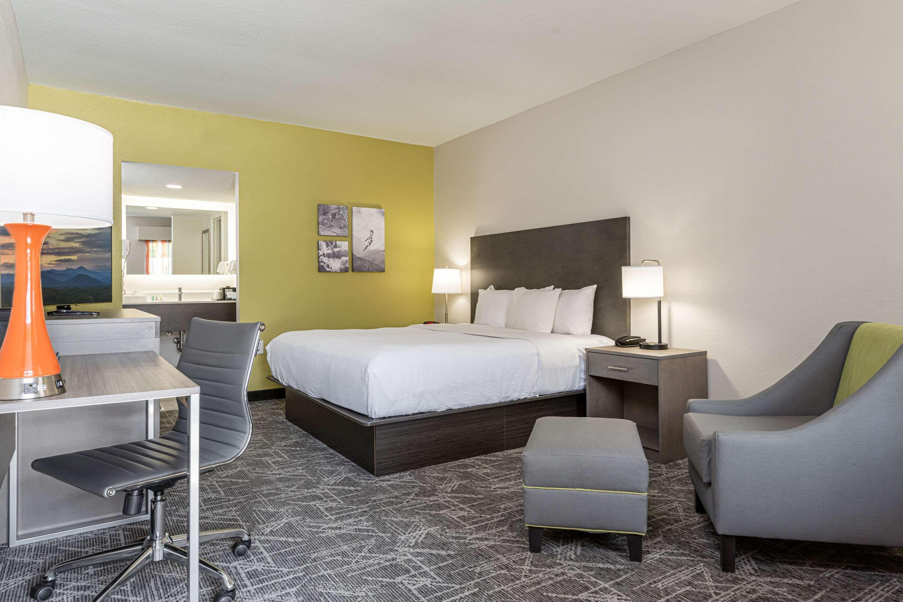 Quality Inn Asheville Downtown Tunnel Rd Εξωτερικό φωτογραφία